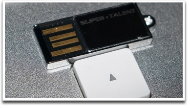 http://www.fragdienachbarn.org/bilder/USB-Speicher-Stick-Flash-Drive.jpg